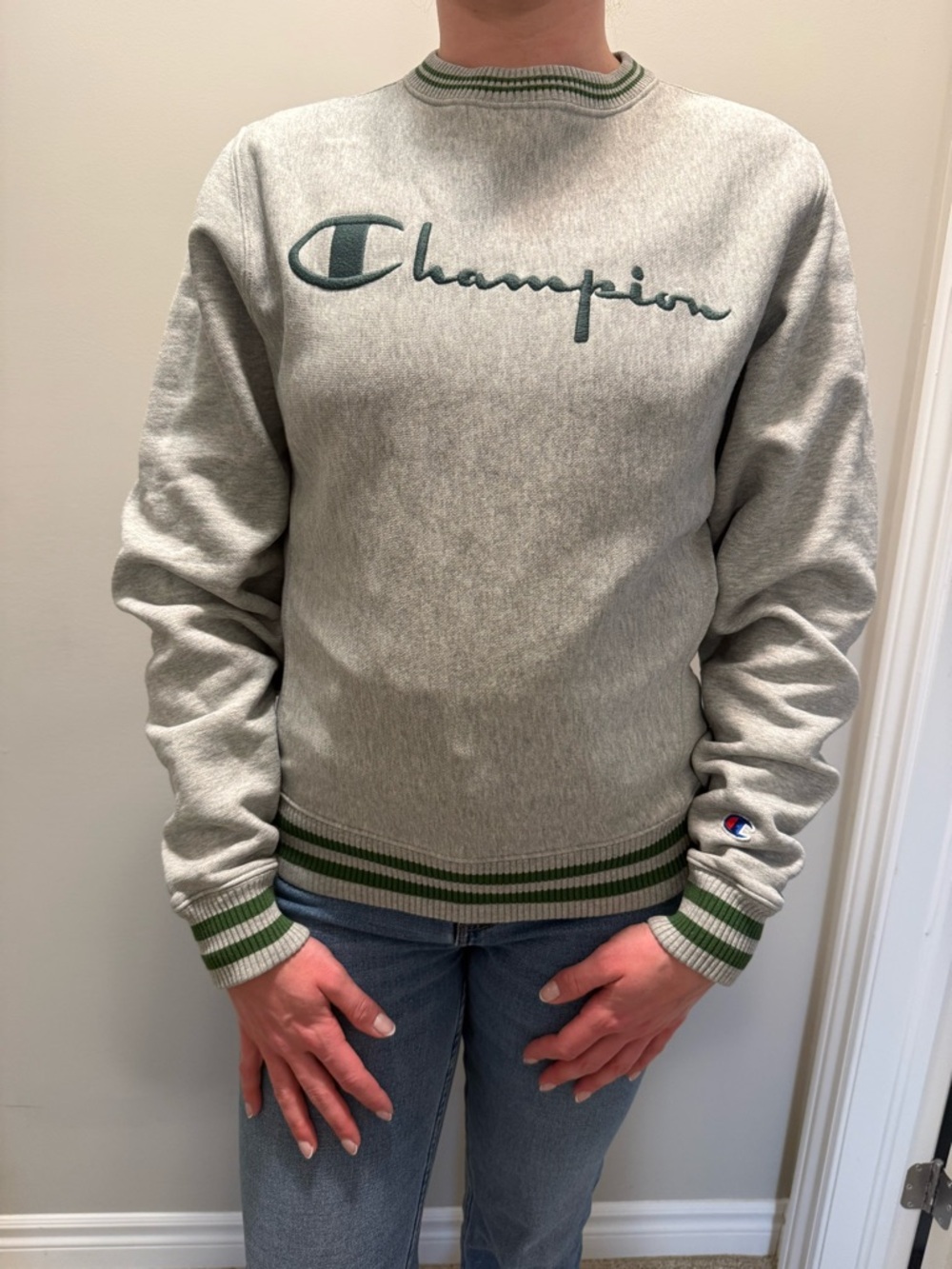 Champion Men's Vintage Gray Crewneck Sweatshirt with Green Accents